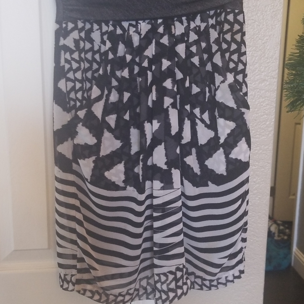 Strapless Party Dress - Picture 4 of 5